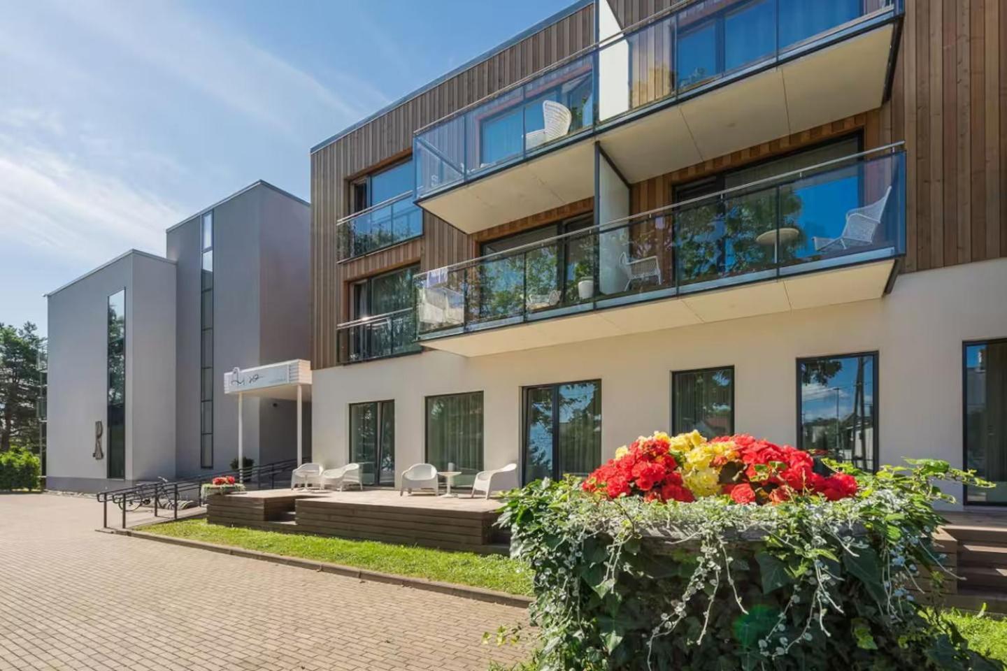 Lovely Aisa Apartment | 2 Terraces Pärnu Exterior foto